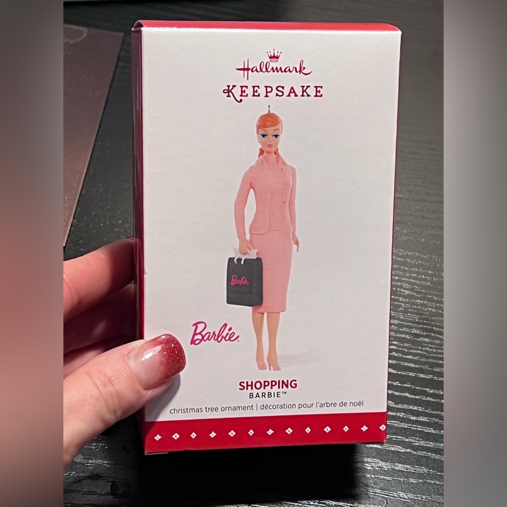 Hallmark Keepsakes Shopping Barbie Ornament 2015